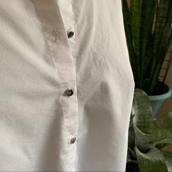 In Every Story NWOT button up blouse size 2X - Picture 2 of 6